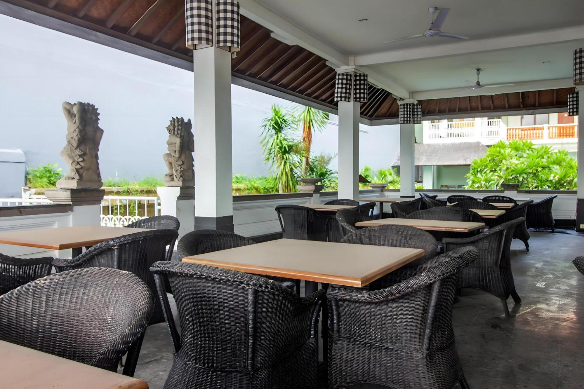 Capital O 93809 Wida Hotel Legian Exterior foto