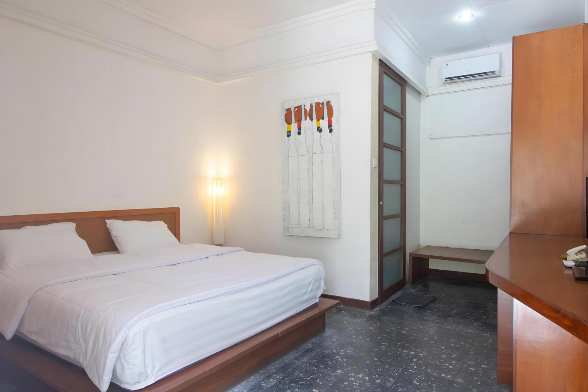 Capital O 93809 Wida Hotel Legian Exterior foto